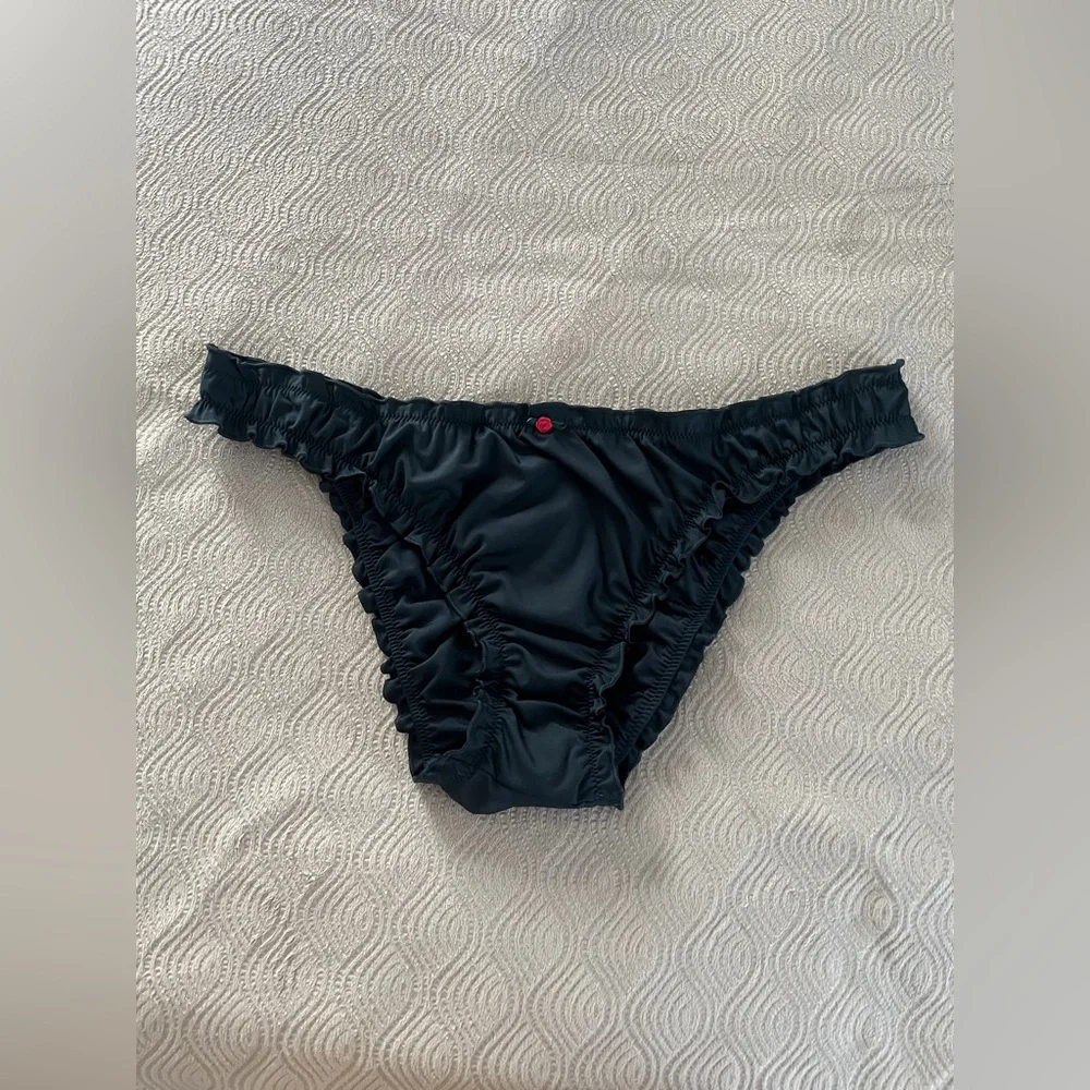 Frankies Bikinis frankies bikinis